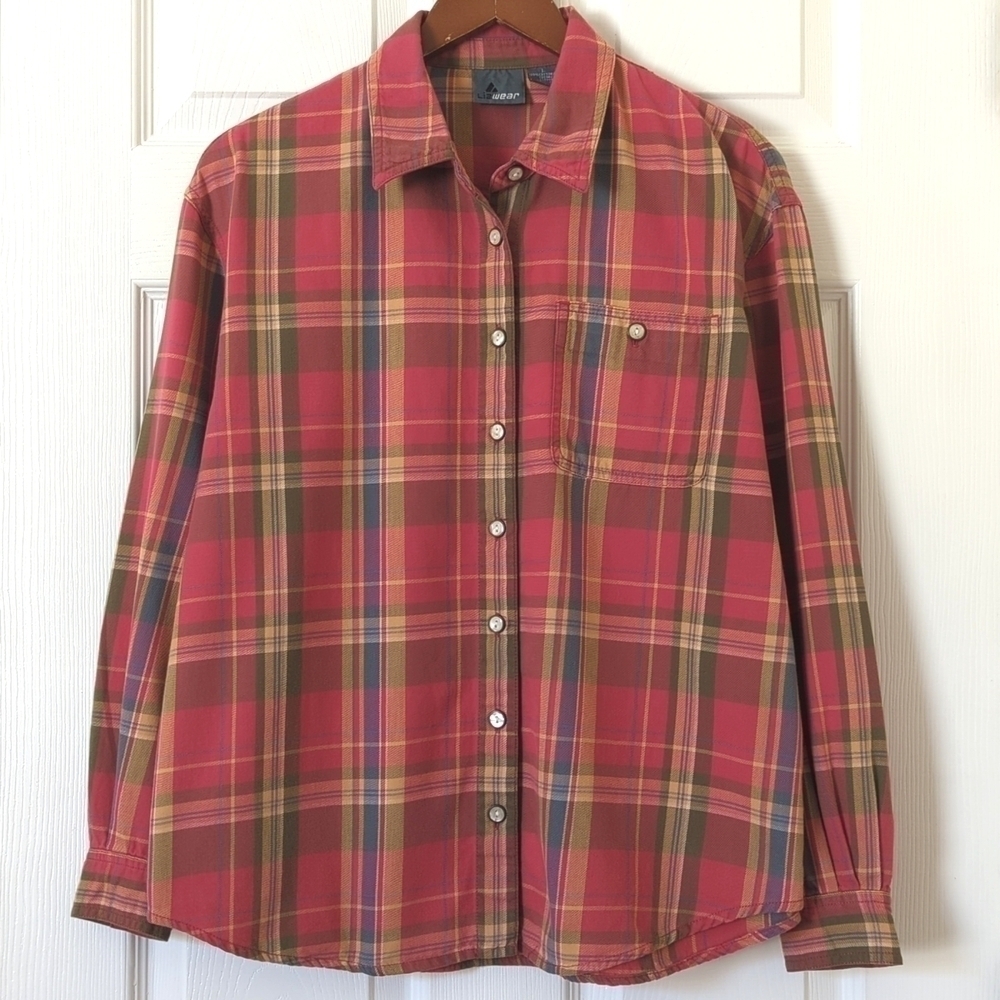 Liz Wear 90's Vintage Classic Plaid Long Sleeve Button Down Shirt Faded Red L